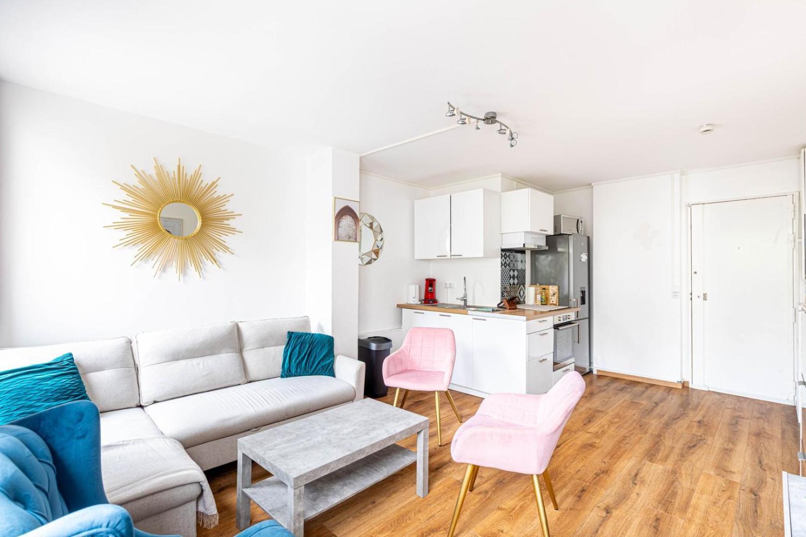 Guestready - Chic Near Passerelle Bichat Paris